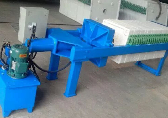 450型液壓壓緊壓濾機(jī).jpg