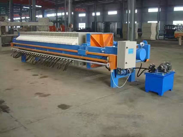 全自動隔膜壓濾機(jī).jpg